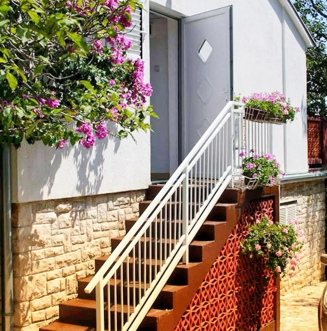 Apartments San Premantura
